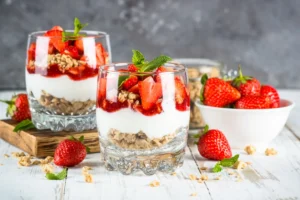 "Keto-Friendly Greek Yogurt Brands Comparison"