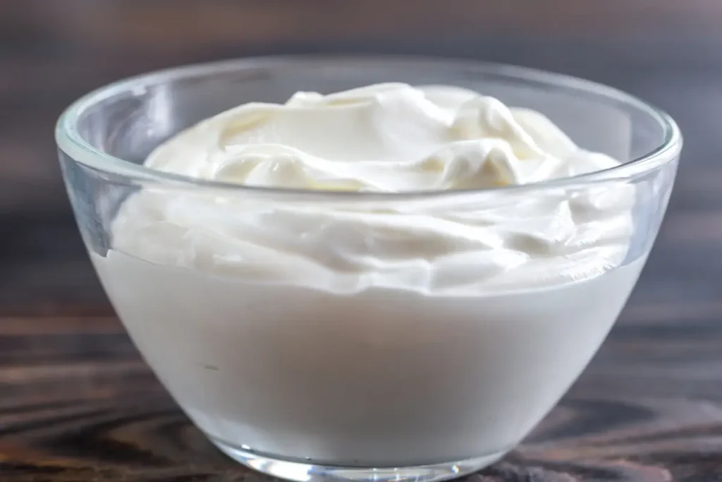 "Greek Yogurt on Keto Diet Bowl"